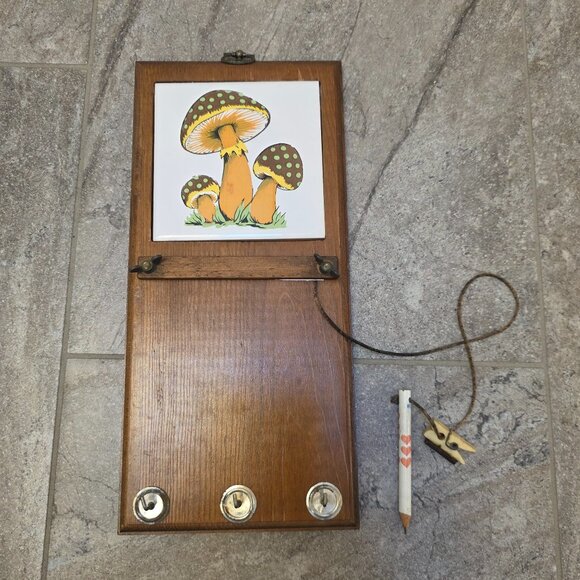 1970's Mushroom Wood Wall Hanging Memo Board Key Holder Merry Vintage